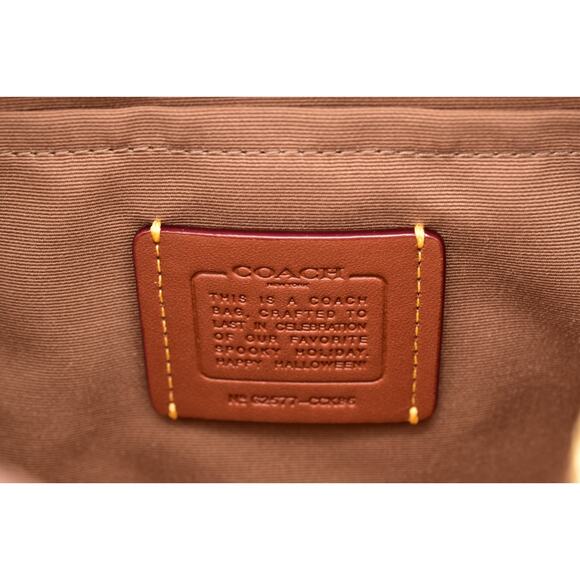 Coach Jamie Camera Bag In Signature Canvas With Halloween Print Pumpkin NWT 2025 - Picture 16 of 16